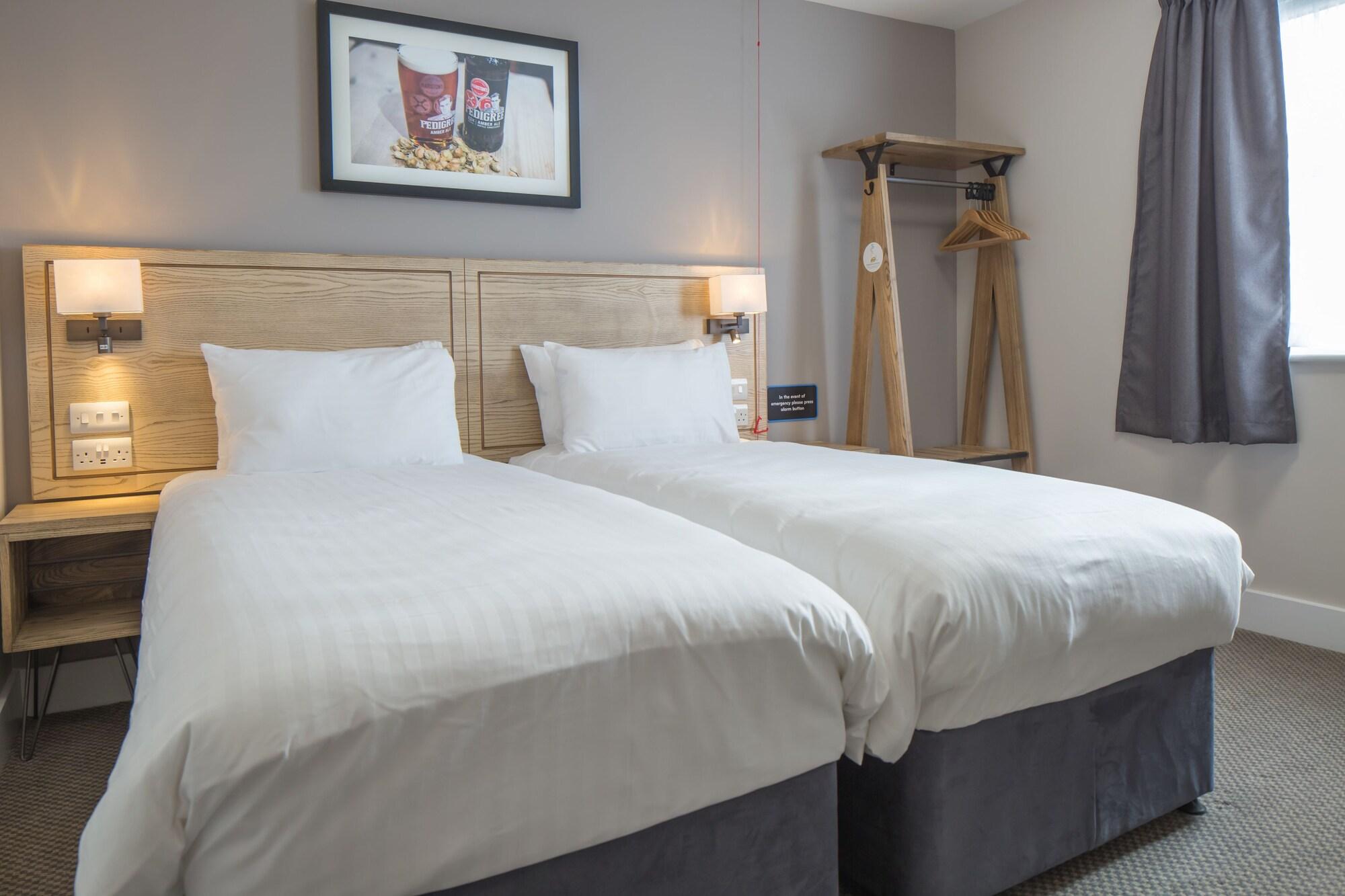 Gamston Lock, Nottingham By Marston's 4* West Bridgford