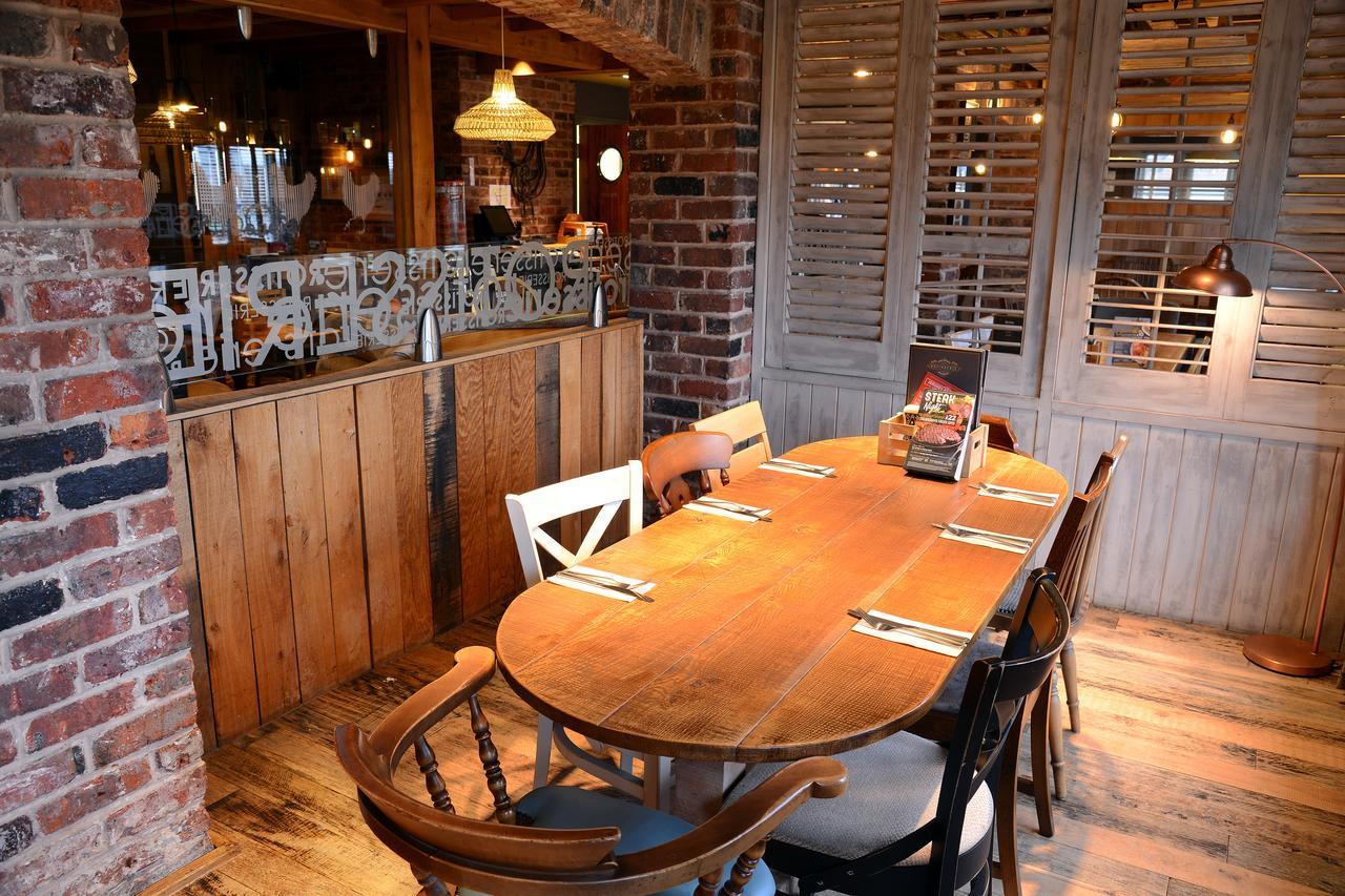 Gamston Lock, Nottingham By Marston's 4* West Bridgford